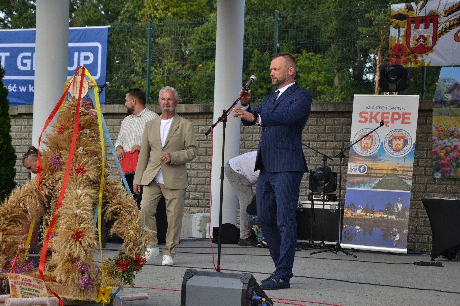 Biesiada dożynkowa w Skępem