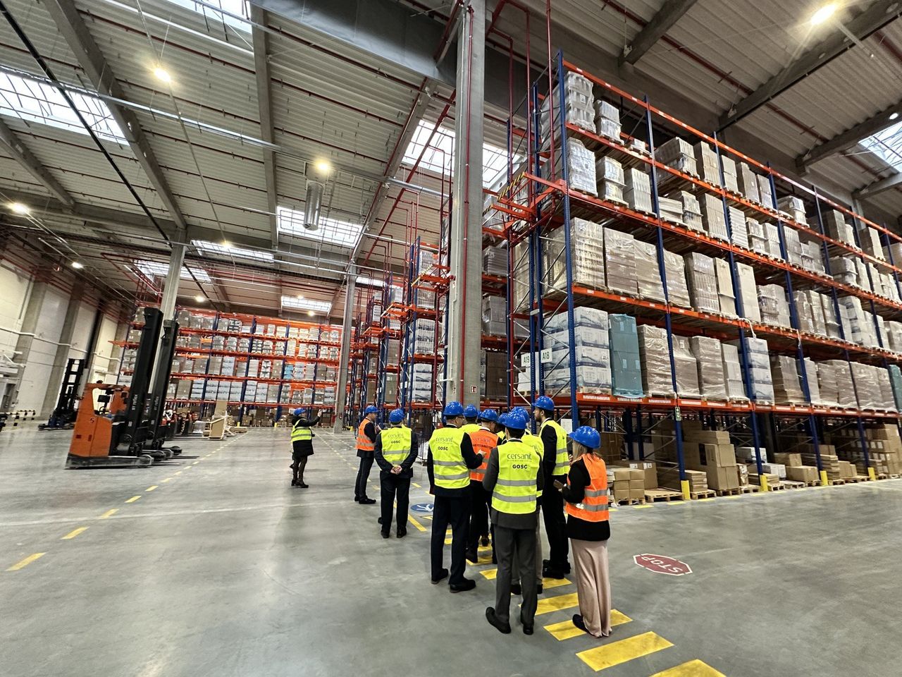 Na potęgę kupujemy z Azji. Wyszło na jaw, co najczęściej