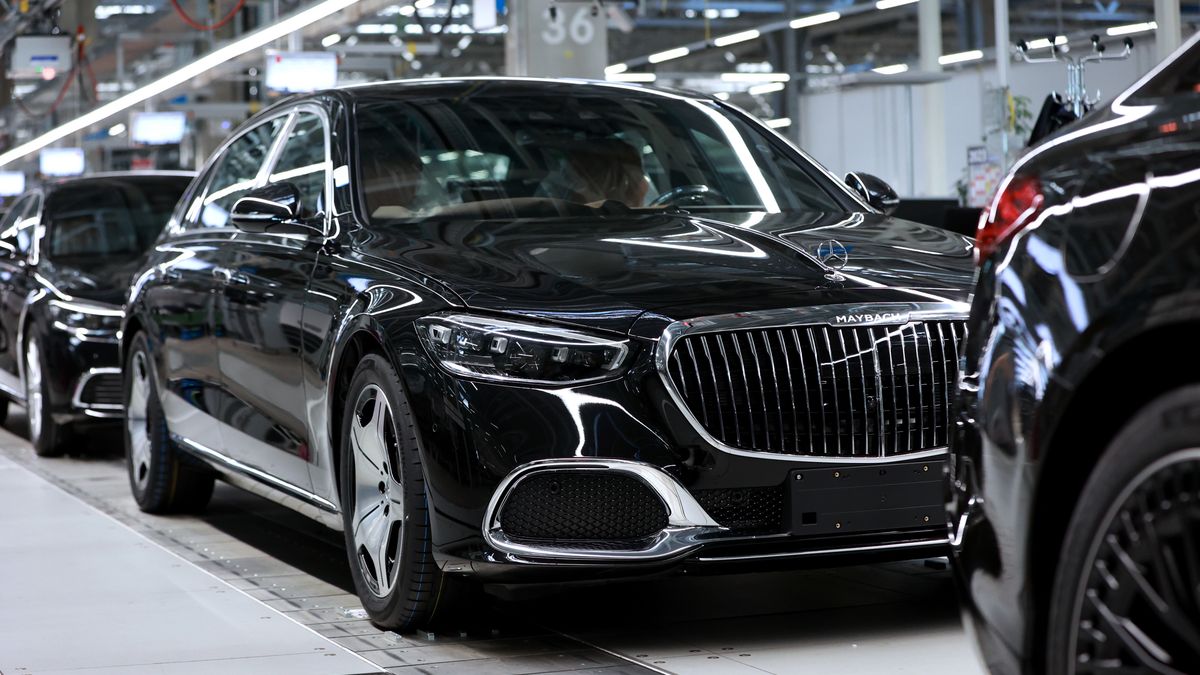 Mercedes-Maybach S-class luxury automobiles roll off the assembly line at the Mercedes-Benz Group AG plant in Sindelfingen, Germany, on Monday, Feb. 13, 2023. Mercedes is scheduled to announce full year earnings on Feb. 17. Photographer: Krisztian Bocsi/Bloomberg via Getty Images