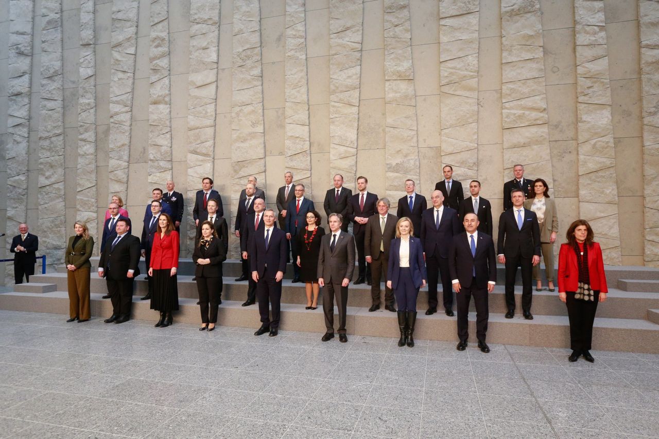 Spotkanie ministrów spraw zagranicznych NATO w Brukseli