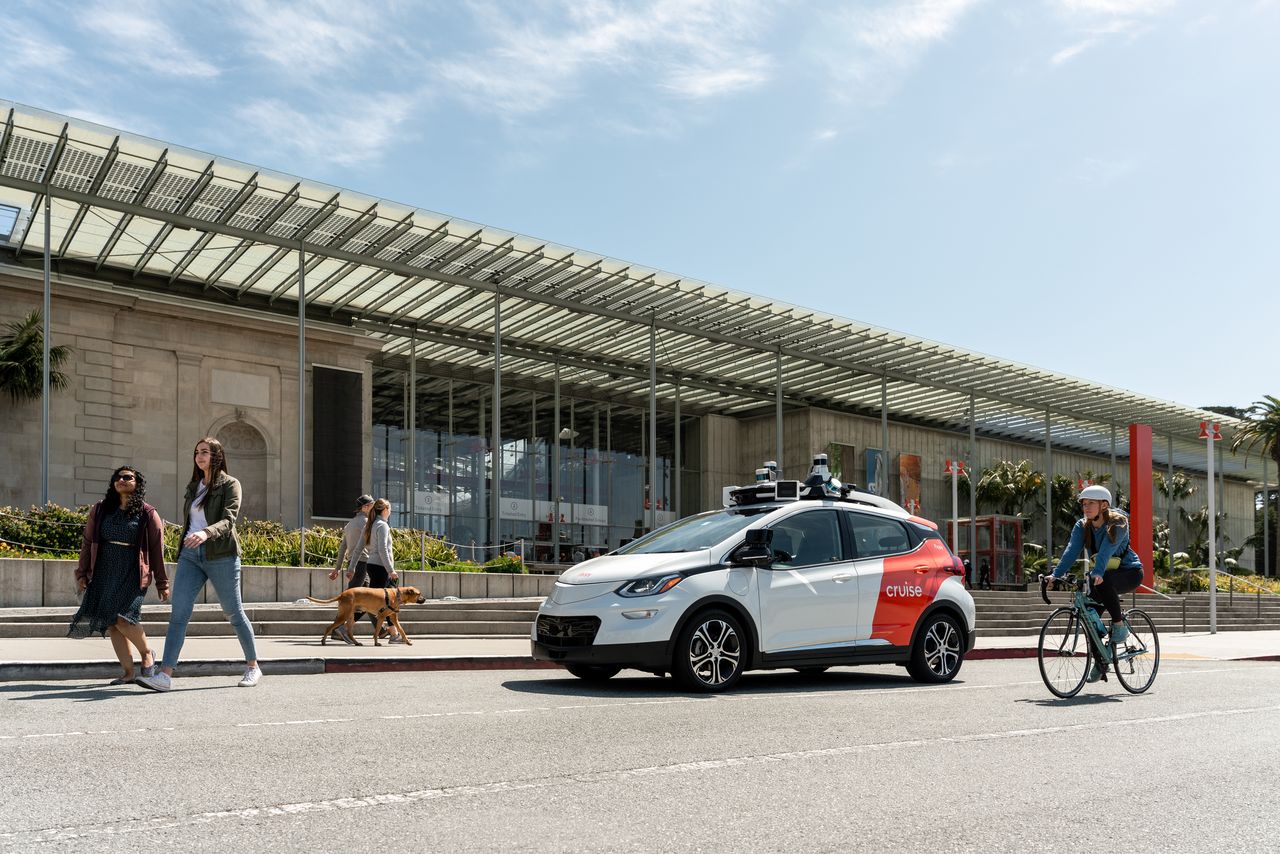 Autonomous taxi Cruise