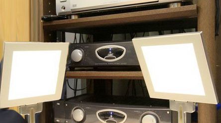 Lampy OLED zintegrowane z głośnikami 1