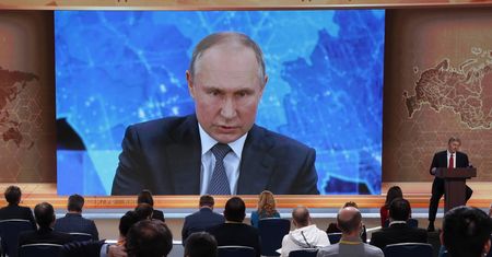 Biden uderzył w Putina. Płk Faliński mówi, w co gra Rosja
