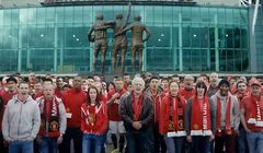 Dawni i obecni piłkarze Manchesteru United reklamują Chevroleta (wideo)