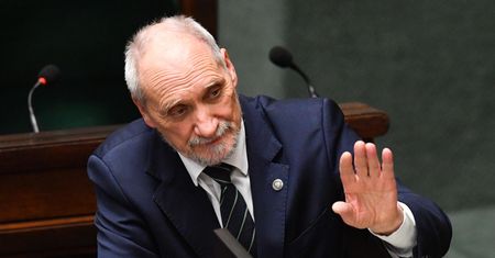 "Poniżej pasa". Senator Jackowski o PiS