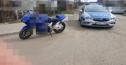 Ani myślał się zatrzymać. Motocyklista doprowadził do zderzenia z radiowozem