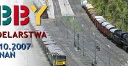 W wielkim świecie małych modeli