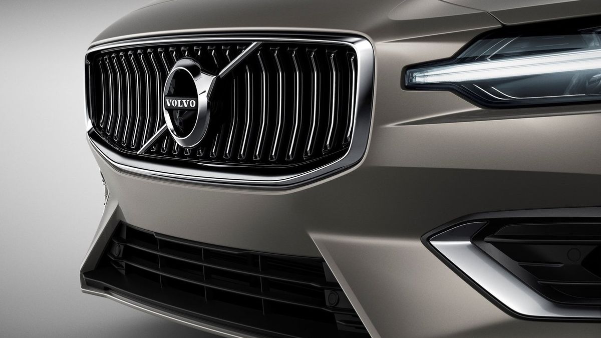 Czy Volvo S60 będzie równie piękne jak V60? Jedno jest pewne - nie dostanie diesla.