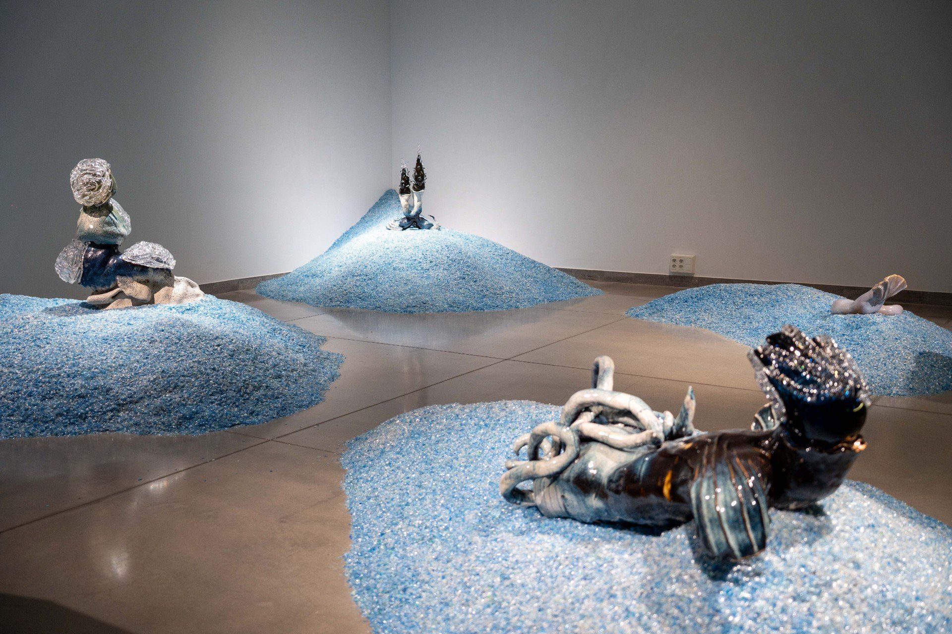 &#34;W głębi&#34;. Wernisaż w Państwowej Galerii Sztuki w Sopocie