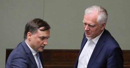 Rekonstrukcja rządu. Nowe propozycje Ziobry i Gowina