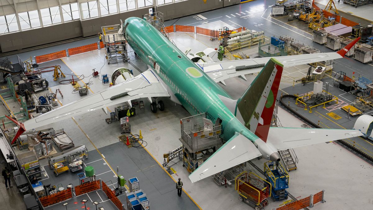 Montaż Boeinga 737 Max - zdjęcie ilustracyjne