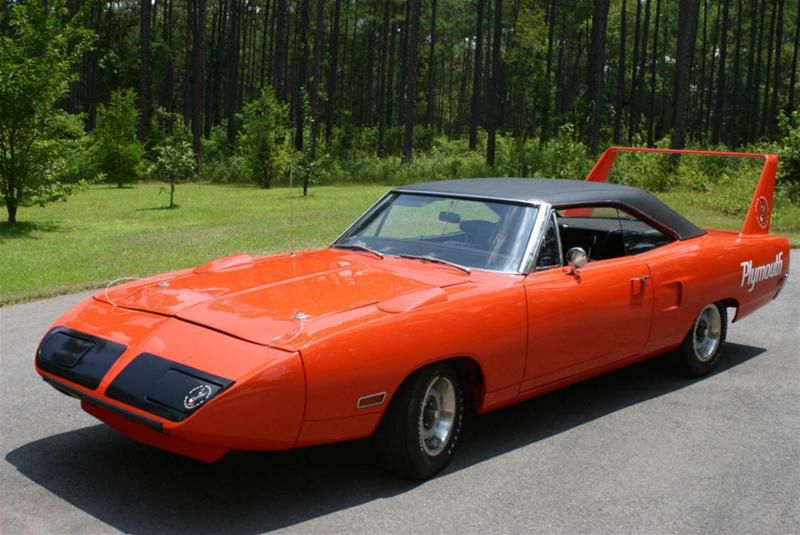 Plymouth Road Runner Superbird