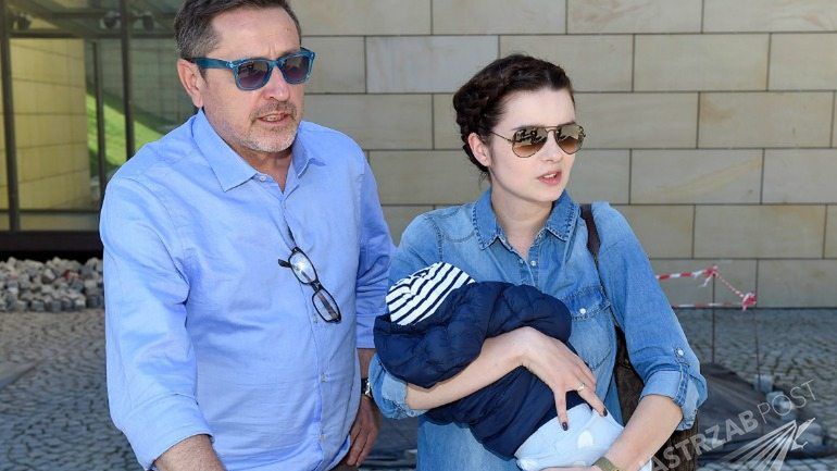 Patrycja Czop karmi piersią