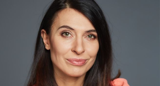 Twórczyni „Sukcesu Pisanego Szminką” zakłada nową fundację