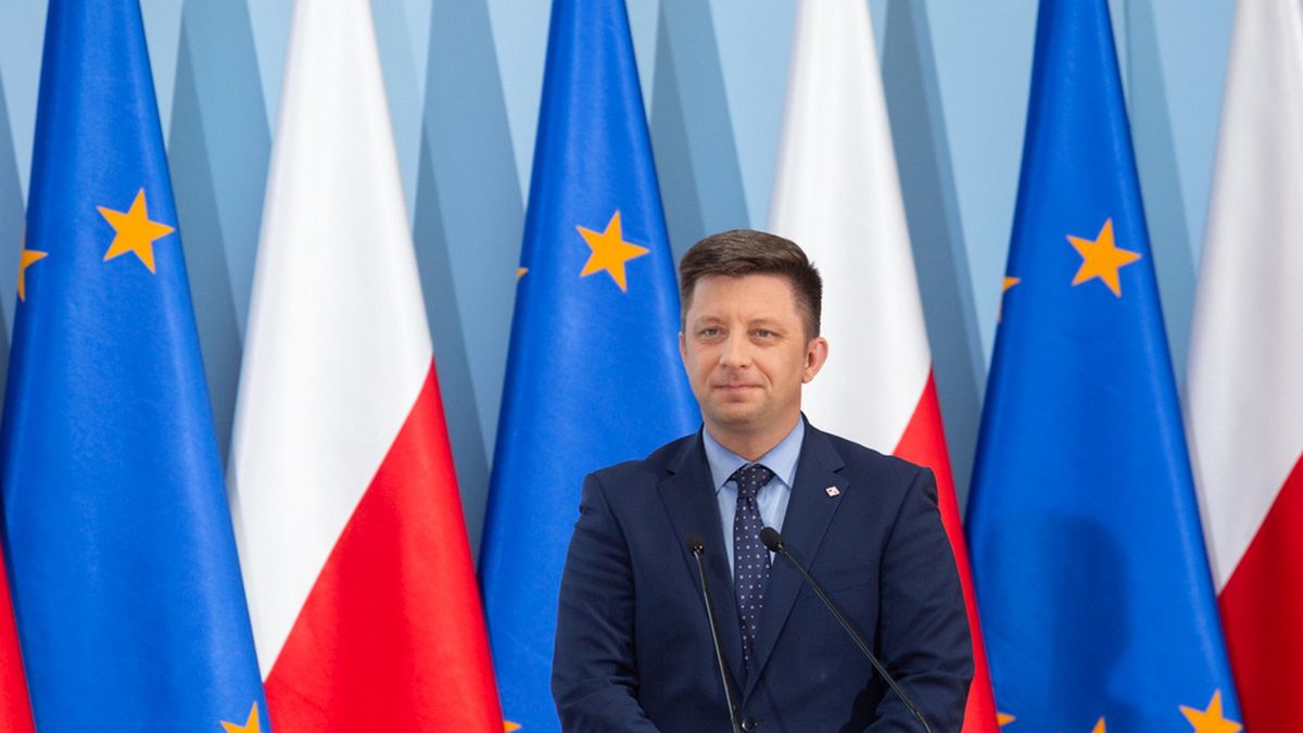Szczepienia na koronawirusa. Minister Michał Dworczyk tłumaczy wpadkę systemu.