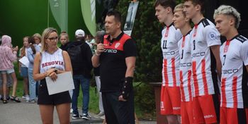 Rzeszów: Resovia uczciła swoje 120-lecie. Setki sportowców i kibiców na pikniku integracyjnym. Dużo atrakcji i dobre jedzenie