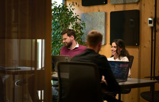 Czy wielkość agencji PR ma znaczenie? Jak klienci naprawdę oceniają swoich partnerów