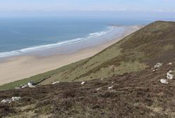 Plaża, która budzi grozę. Przerażające miejsce w walijskiej zatoce