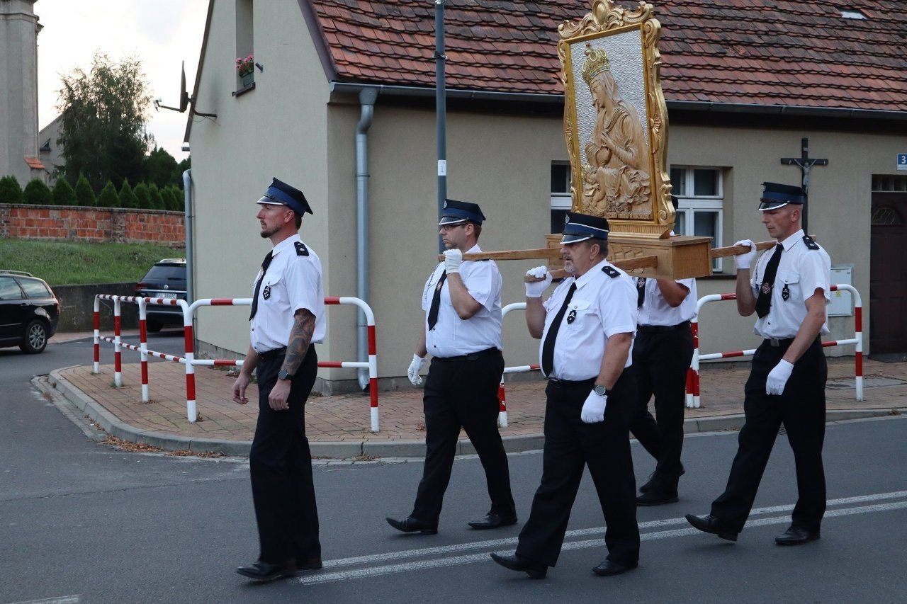 Zbliża się odpust Porcjunkuli w Osiecznej. Franciszkanie przygotowali między innymi wieczór z piosenką. Odpust potrwa od 31.07do 4.08