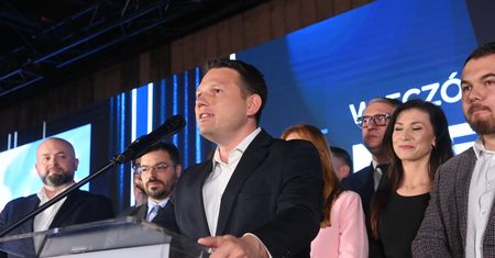 "Historyczny sukces Konfederacji". Mentzen o sondażowych wynikach