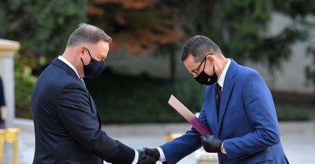 Zaprzysiężenie nowego rządu w ogrodach Pałacu Prezydenckiego