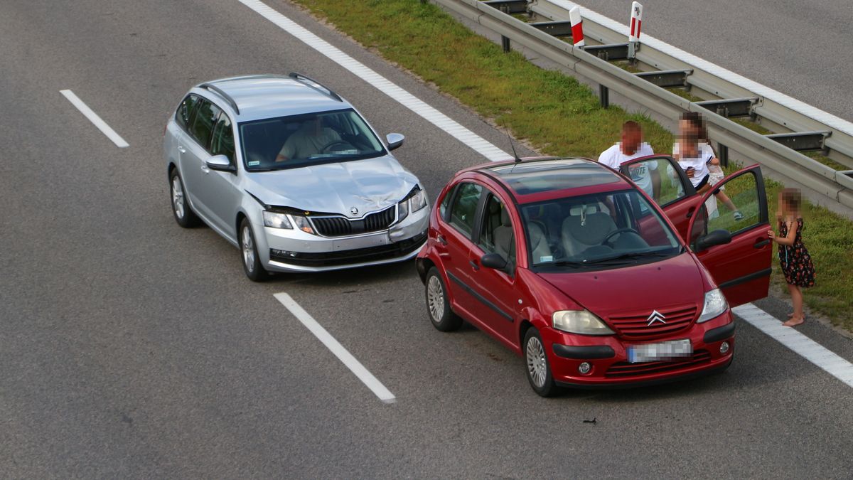 To jedno z mniej groźnych zdarzeń, lecz "siedzenie na zderzaku" jest wyjątkowo niebezpieczne