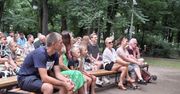 Radom: Koncert Piotra Steczka z rodziną w Parku Kościuszki przyciągnął tłumy. Muzyka z całego świata wypełniła muszlę koncertową
