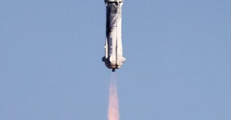 Turystyczny lot na granicę kosmosu. Blue Origin odbył czwartą wyprawę