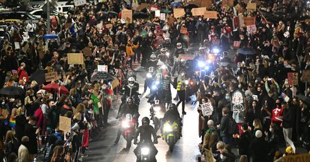 Strajk kobiet. Nie tylko Wrocław wyszedł na ulice. Protesty na całym Dolnym Śląsku