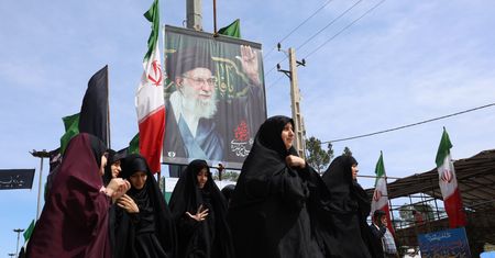 Co dalej z wojną z Iranem? Cztery warianty "finałowego uderzenia"