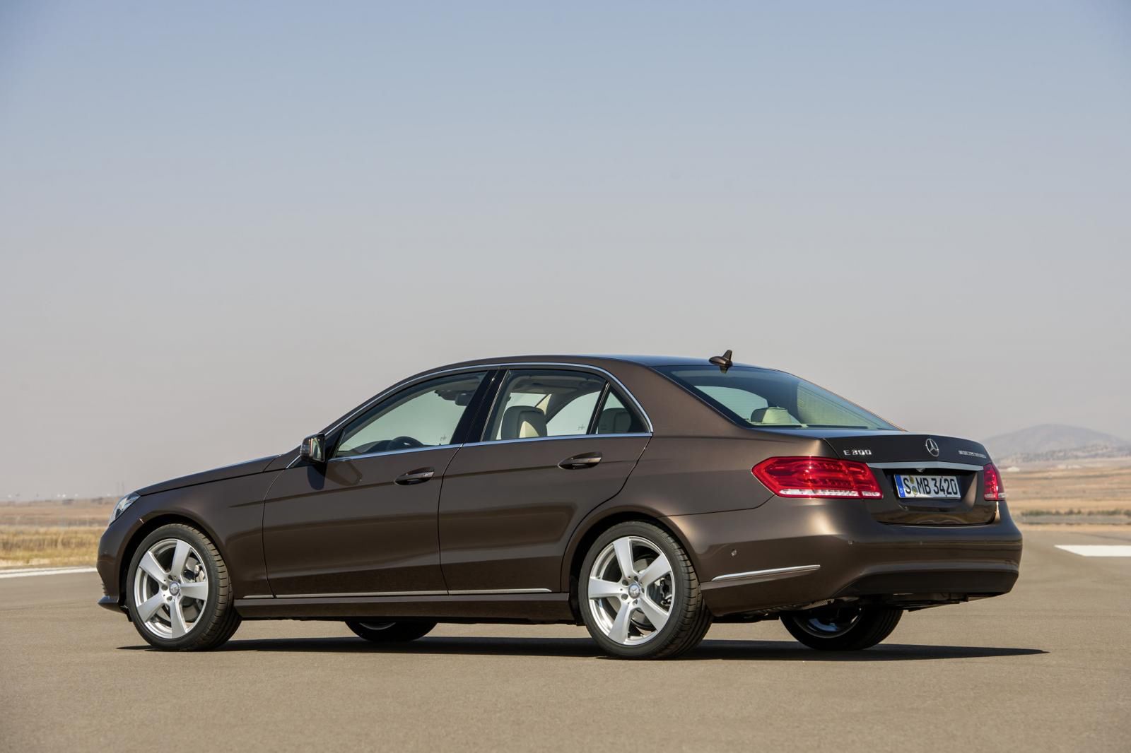 2014 Mercedes-Benz Klasy E [galeria] 3