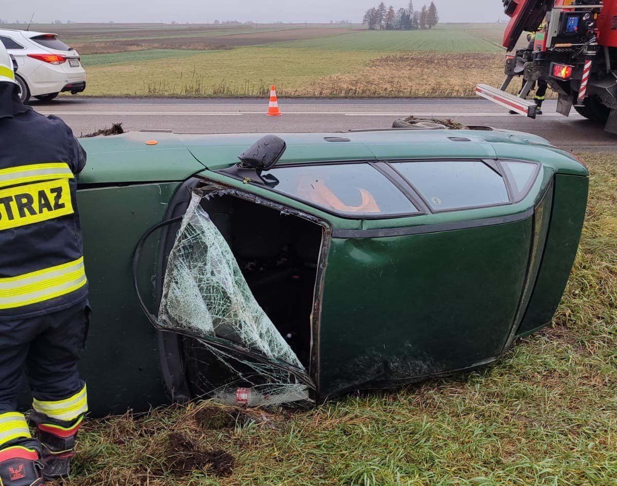 Stabrów: Strażak po służbie udzielił pomocy ofierze wypadku