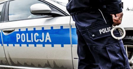 Dwóch 16-latków pobiło 14-latka. Poszło o dziewczynę