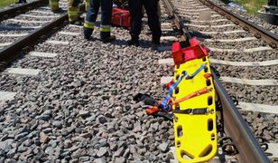 Tragedia na dworcu PKP. Młody mężczyzna wszedł na wagon, dotknął sieci trakcyjnej