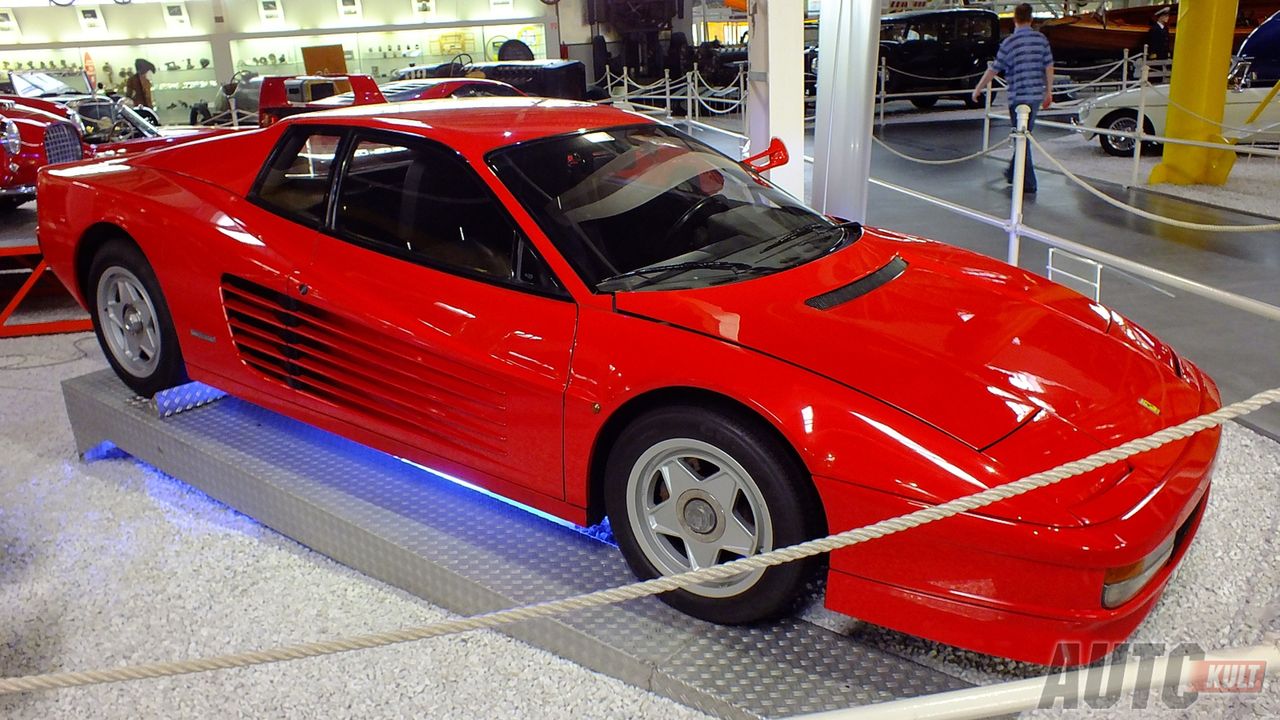 1988 Ferrari Testarossa (1) 1988 Ferrari Testarossa