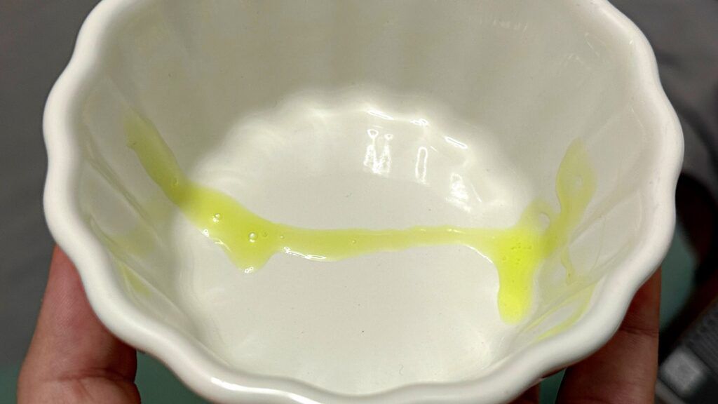 Jak wpływa na zdrowie źle spłukany płyn z naczyń?