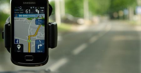 Antyradar w telefonie, czyli jak działa aplikacja Yanosik [test autokult.pl]