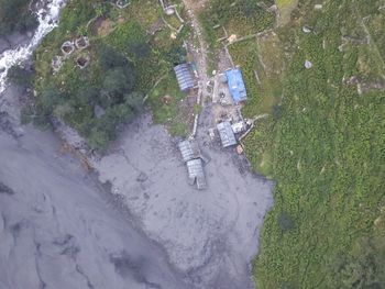 Kolejny kataklizm w Nepalu. Gigantyczna fala zmiotła mosty i domy