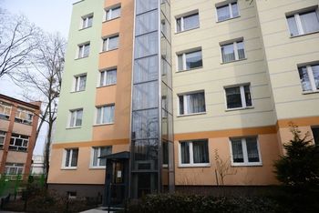 Szczecin: Starzejemy się. To może przydałby się windy do mieszkań na wyższych piętrach?