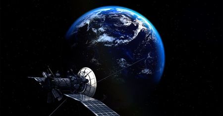 SpaceX przerywa start rakiety Falcon 9 z satelitami Starlink