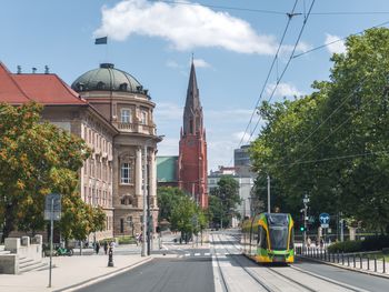 Poznań. Zmiany w komunikacji w Boże Ciało