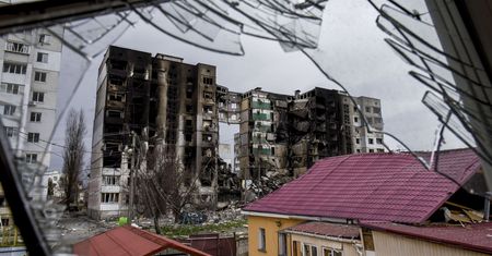 Bestialstwo Rosjan w Buczy. Ocalała Ukrainka opowiada, co zrobiono jej mężowi