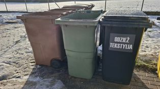 Lwówek: Kontenery na tekstylia ponownie dostępne. Sprawdź, co można do nich wrzucać