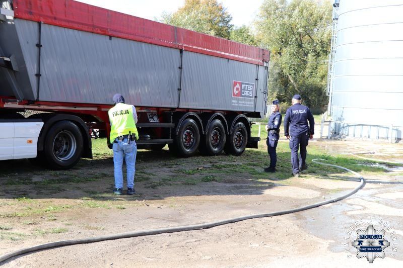 Opatowscy policjanci sprawdzili procedury podczas ćwiczeń kompleksowych „Silos 2026”