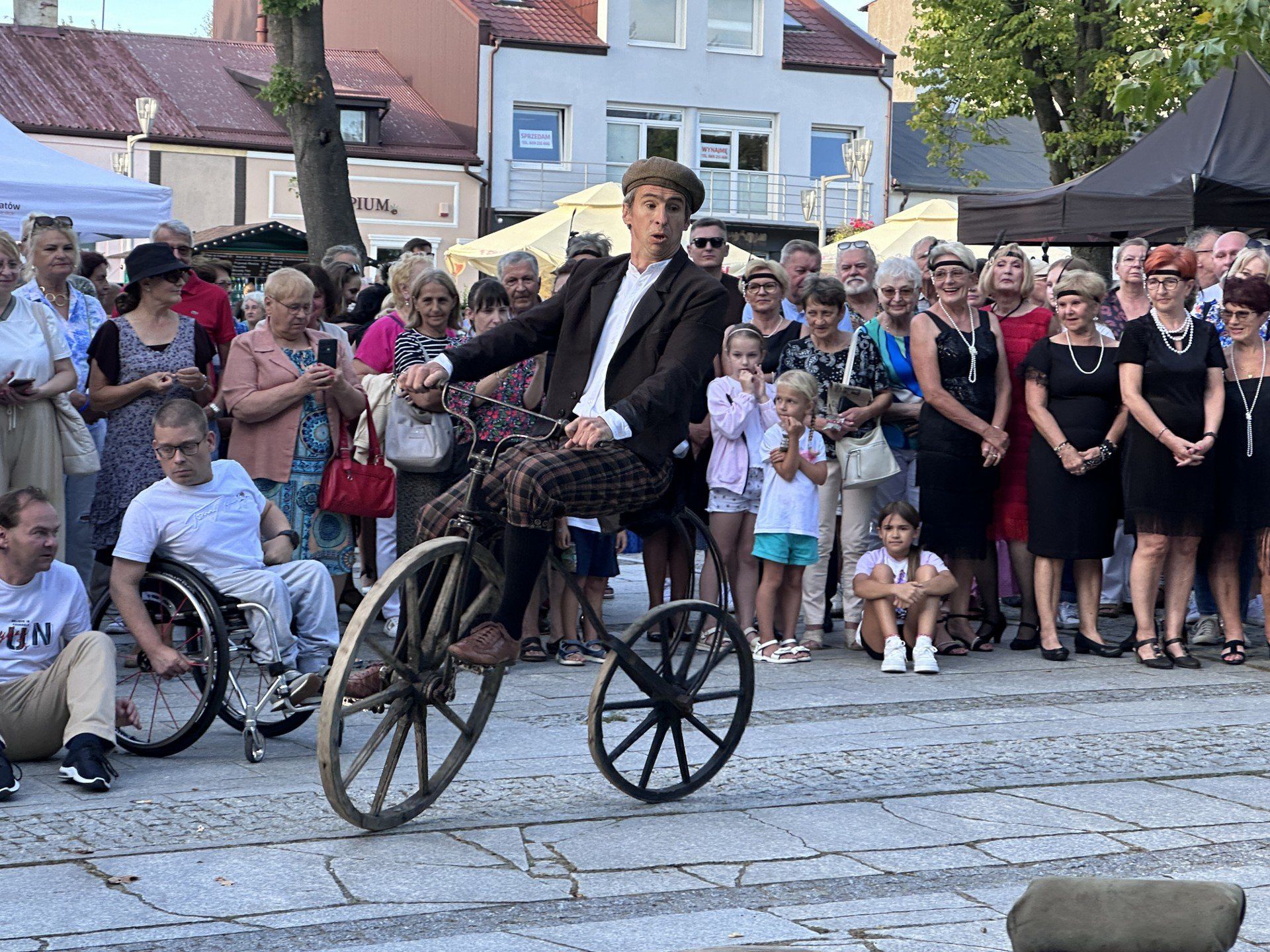 Piknik retro na zakończenie wakacji w Bełchatowie