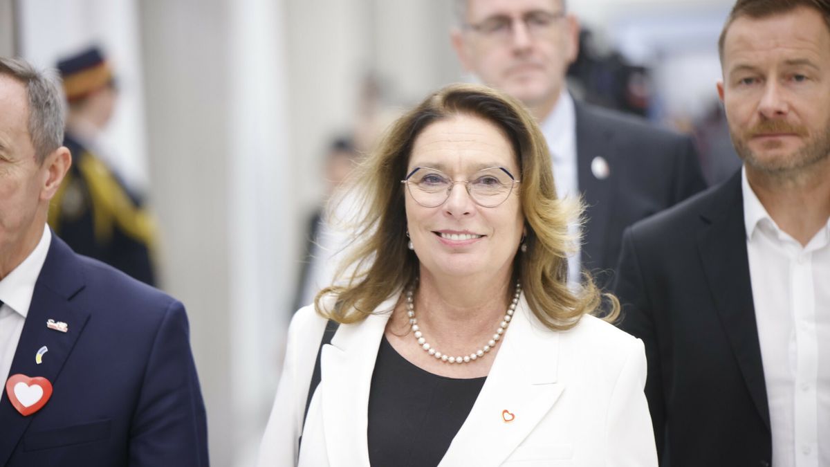 Inauguracyjne posiedzenie Sejmu X kadencji
13.11.2023 Warszawa Sejm 1. posiedzenie Sejmu X kadencji Fot. Filip Naumienko/REPORTER
N/z: Malgorzata Kidawa-Blonska
Filip Naumienko/REPORTER