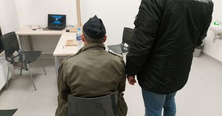 Wojciech O. Jaszczur zatrzymany przez policję. "Wyciągnięty z gospody"