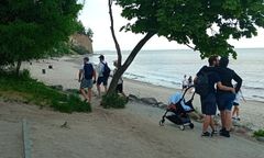 Zakaz wstępu jest omijany. Gdyński klif może znów przynieść śmierć