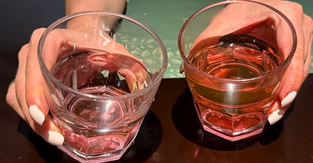 Dodaj odrobinę przyprawy do ciepłej wody. Efekty zaskakują