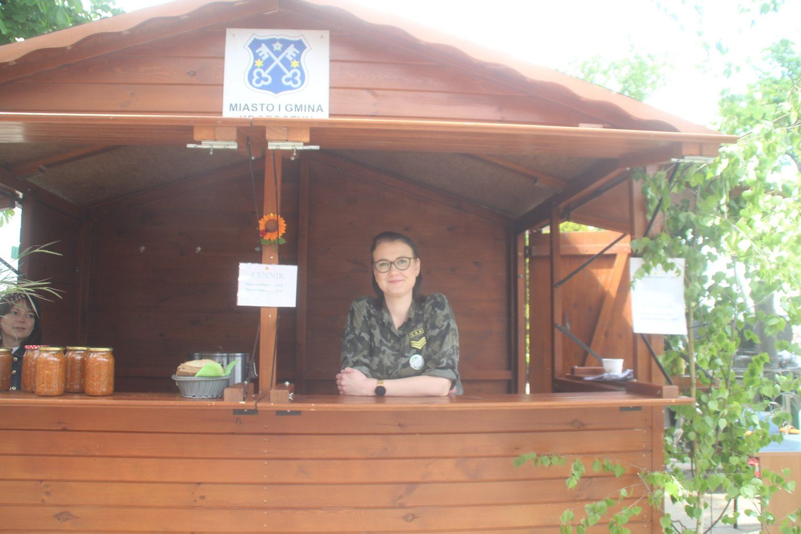 XII Piknik z Patronem Szkoły Podstawowej nr 4 im. Wojska Polskiego w Krotoszynie odbył się na boisku szkolnym